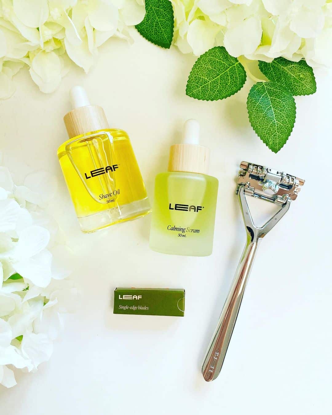 Leaf Razor promo code, review, the best razor in the world, organic men razor, eco-friendly razor, sustainable razor, plastic free razor for men, father's day, organic razor sensitive skin