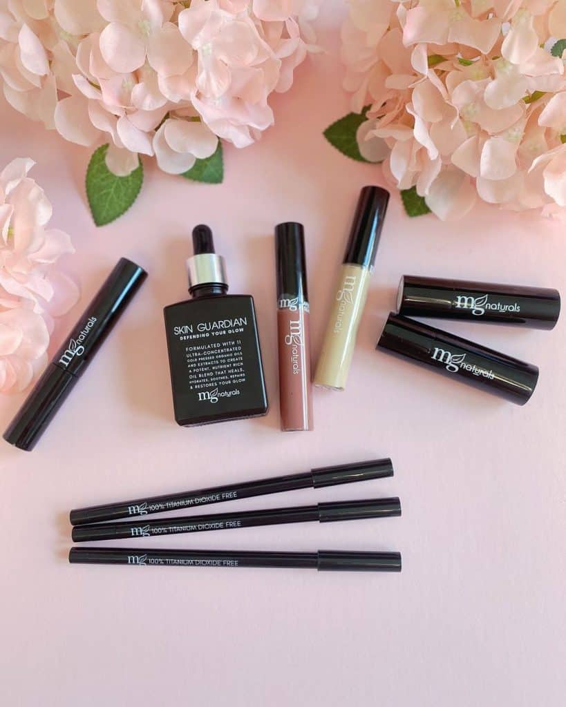 MG Naturals Certified Organic Makeup review and promo code. titanium dioxide-free, mica free organic makeup. Heavy metal-free makeup