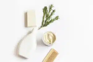 Organic hair conditioner and comb