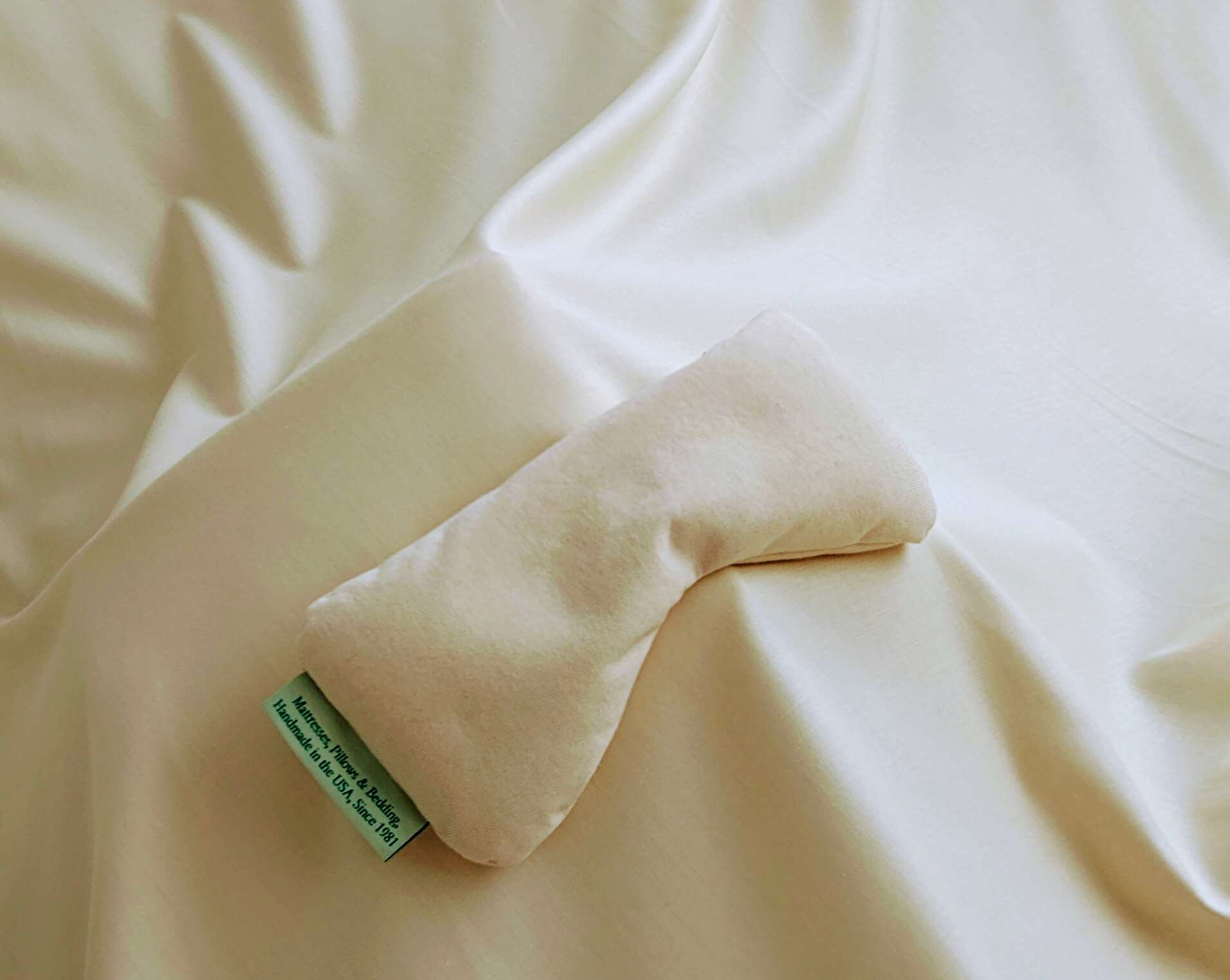 White Lotus Home Organic Eye Pillow review and promo code