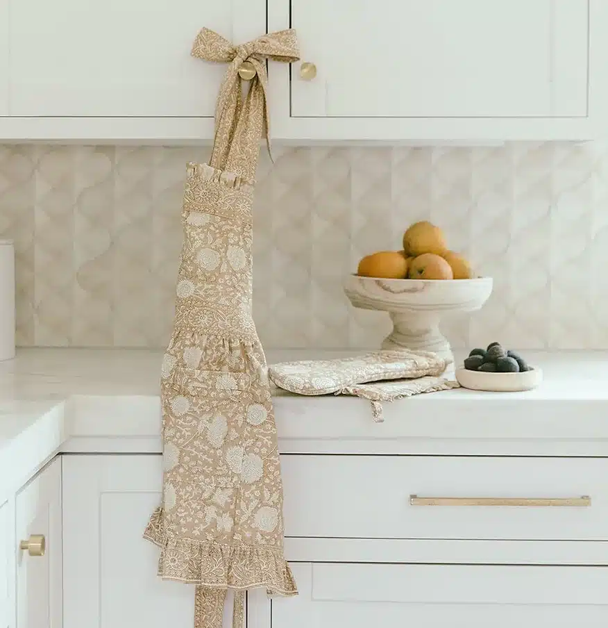 Cleobella Organic Apron review