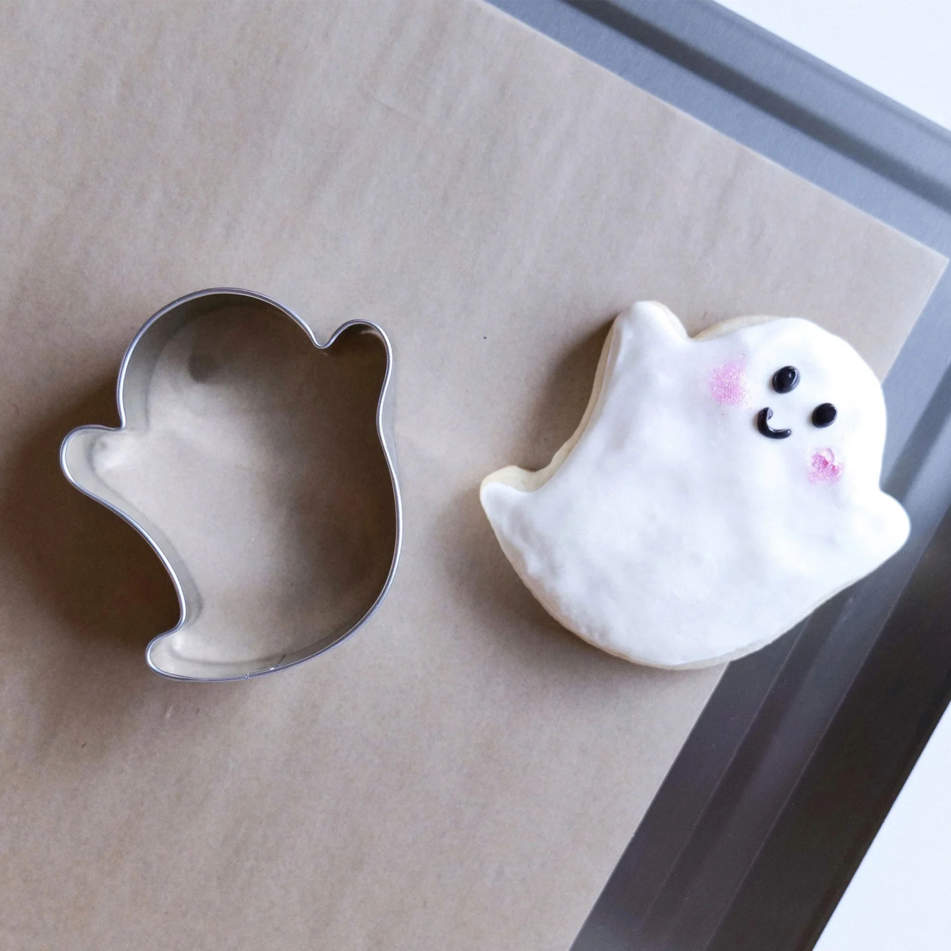 the best non-toxic stainless steel cookie cutters made in the USA, halloween cookie cutters, ghost cookie cutters