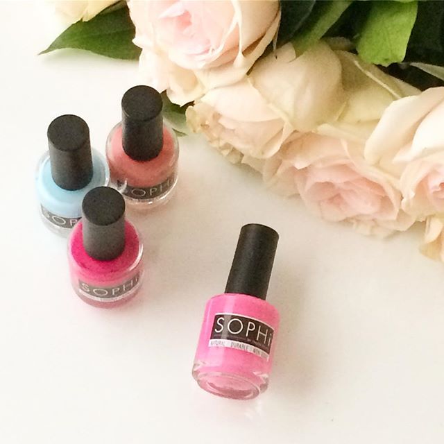 non-toxic nail polish, safe nail polich, organic nail polish, organic spa, Sophi nail polish