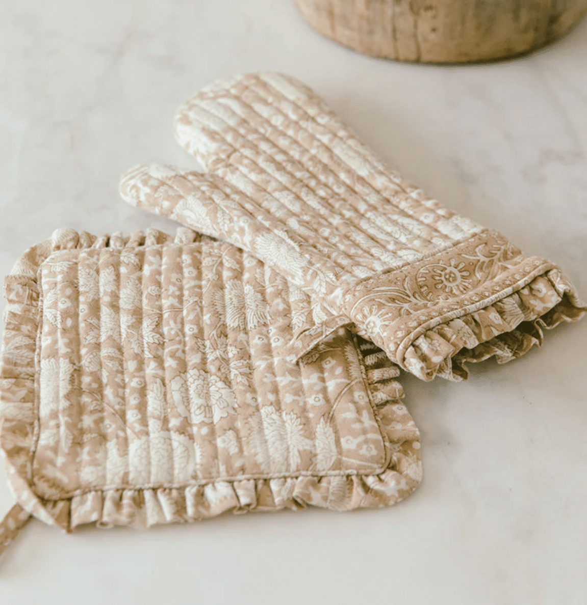 Cleobella Organic The Block Print Oven Mitt + Hot Plate Set review and promo code