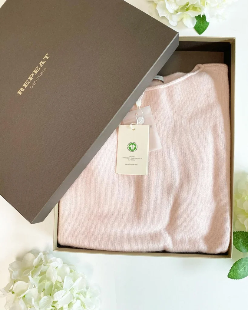 Repeat Cashmere GOTS Certified Organic pink Cashmere
