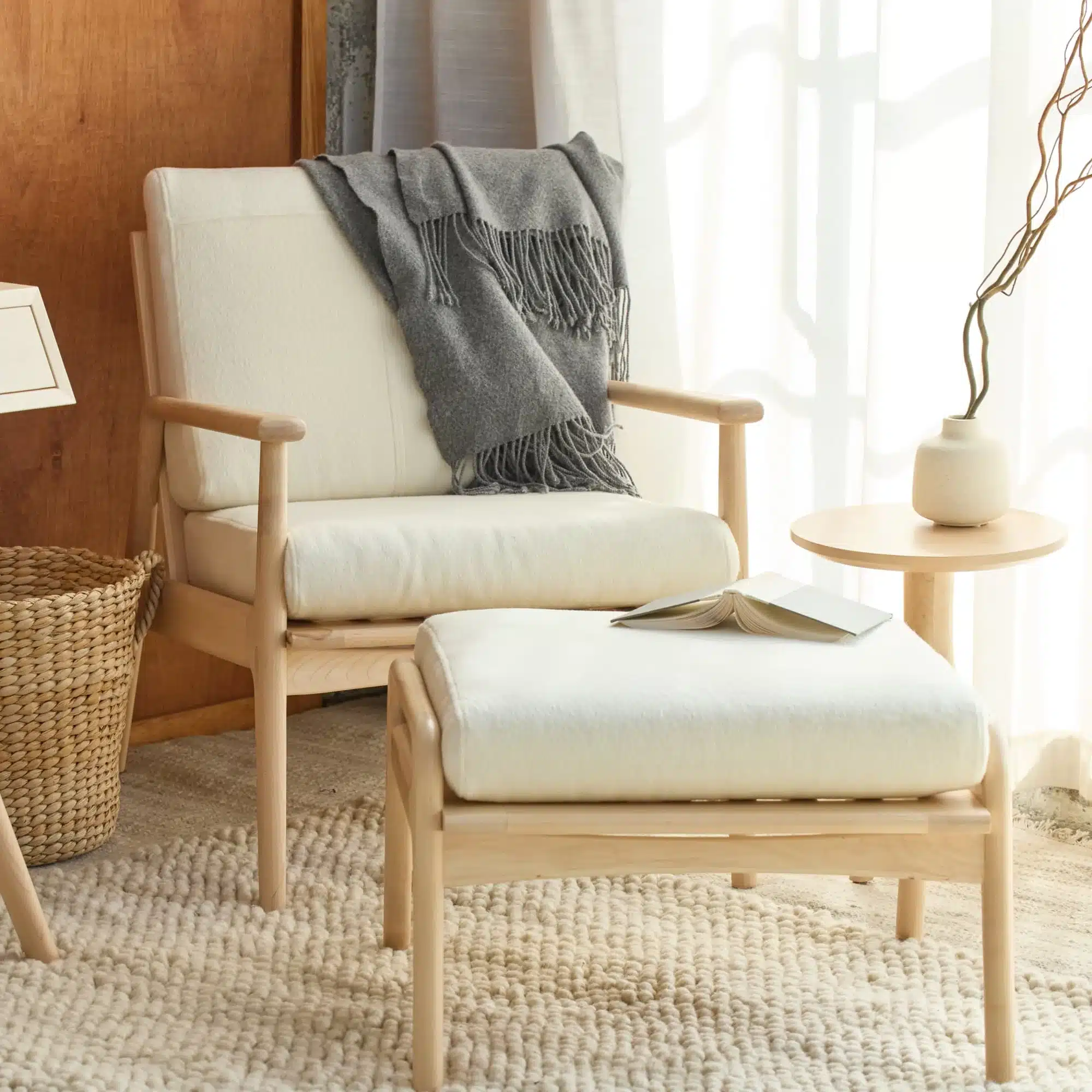 Avocado organic Lounge Chair and Ottoman