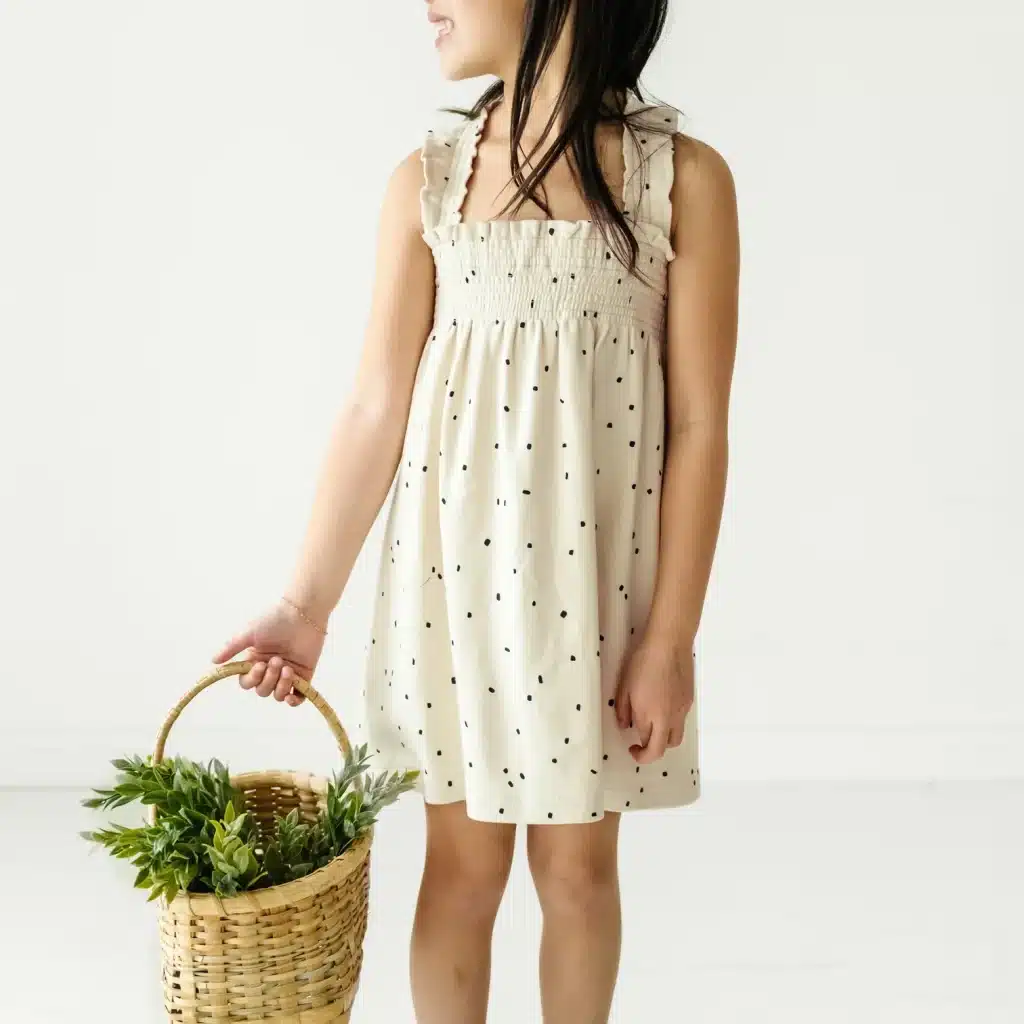 Makemake GOTS Certified Organic Cotton Baby Girls Smocked Dress - Pixie Dots