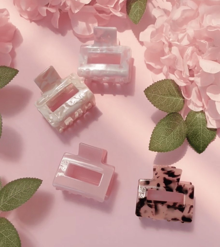 Nusa Holistick organic hair clips
