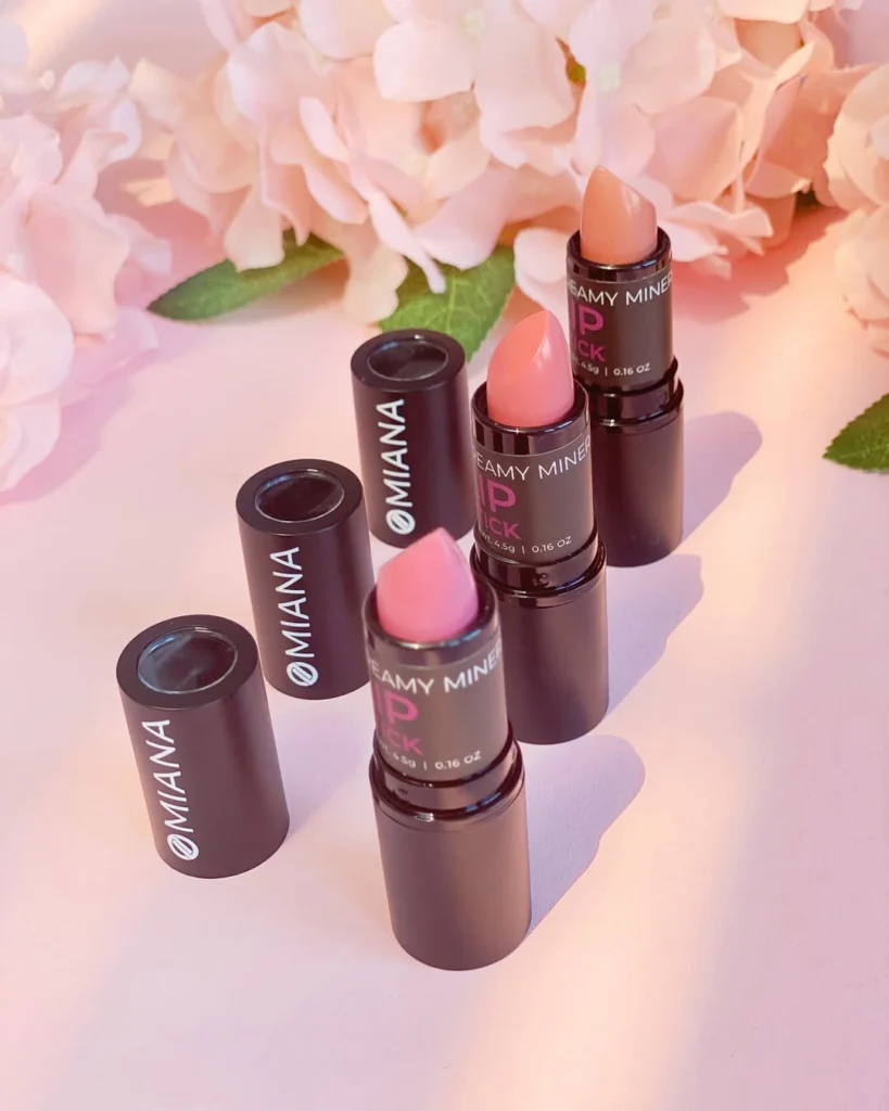Omiana organic lipsticks, mica-free, titanium dioxide-free lipsticks