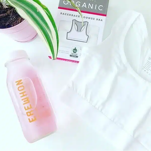 Erewhon Los Angeles organic cold pressed juices