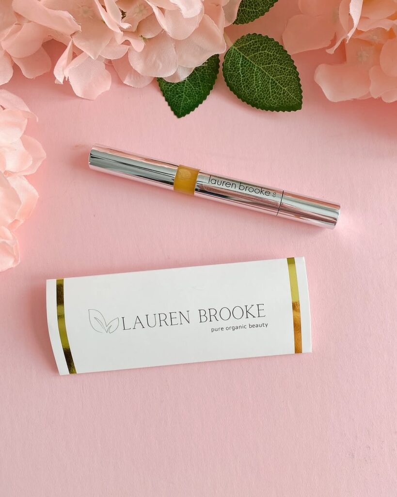 Lauren Brooke Organic Lash Serum review and promo code