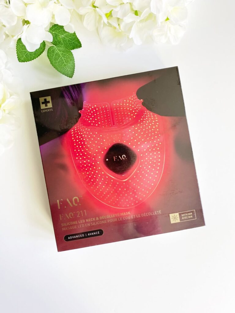 Foreo Chest & Neck red light camera review and promo code