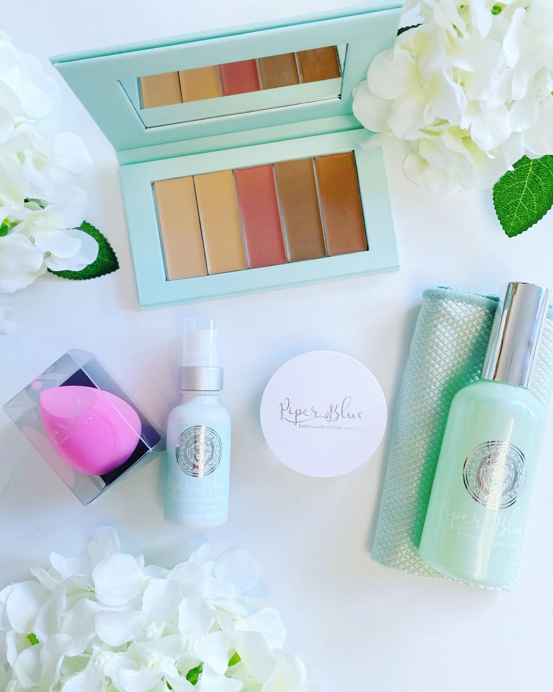 PiperBlue organic makeup palette