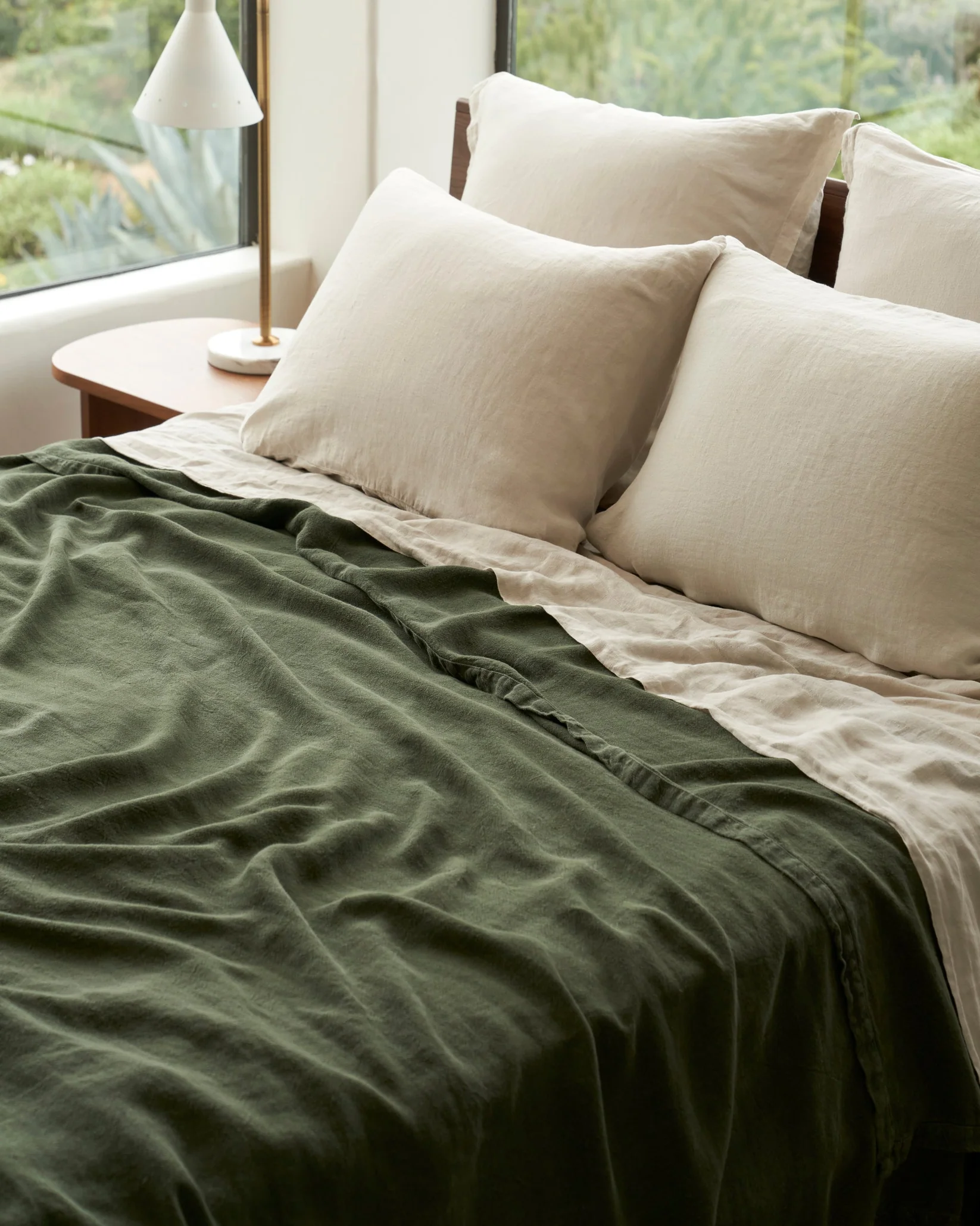 Parachute Organic Linen Sheet Set review