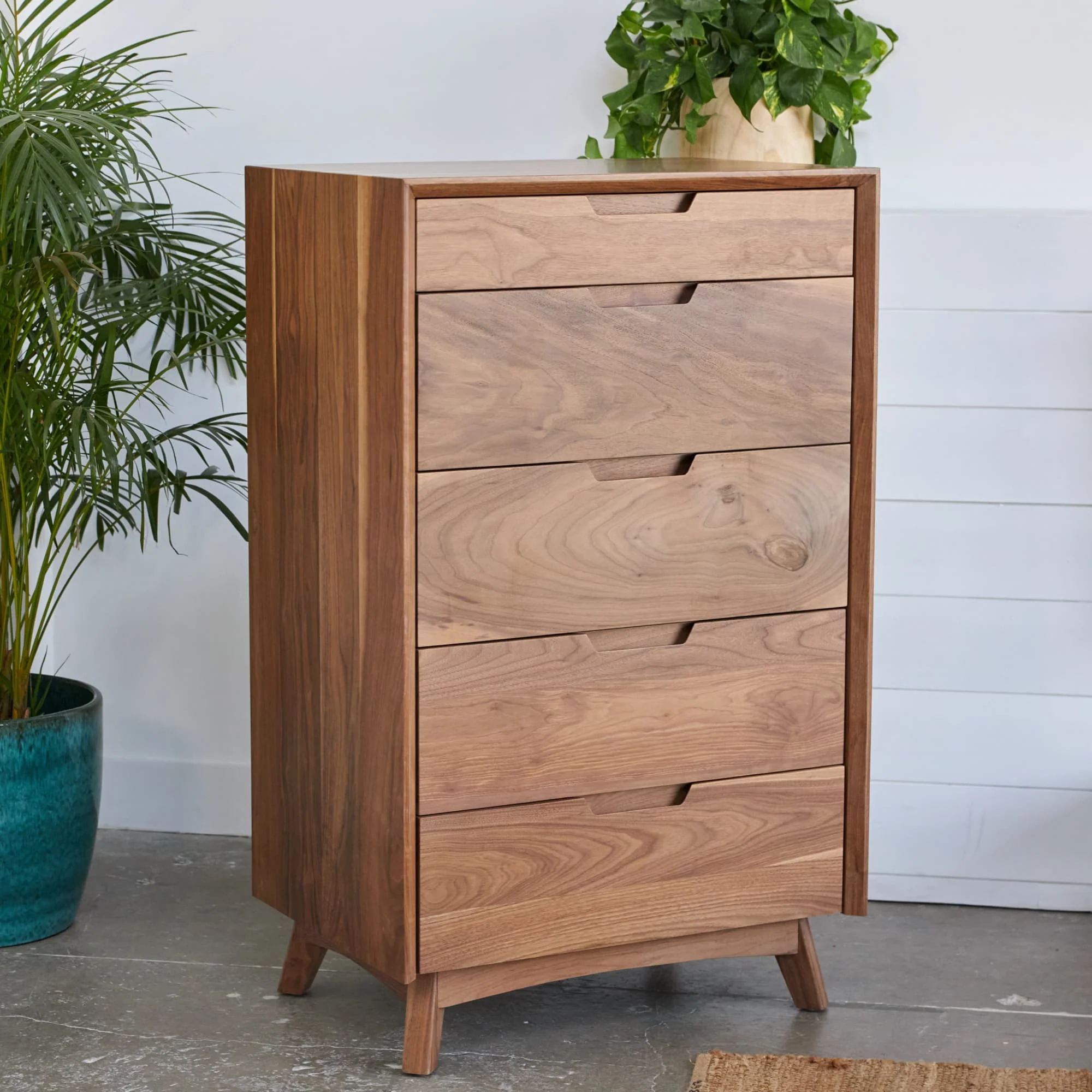 Avocado dresser review