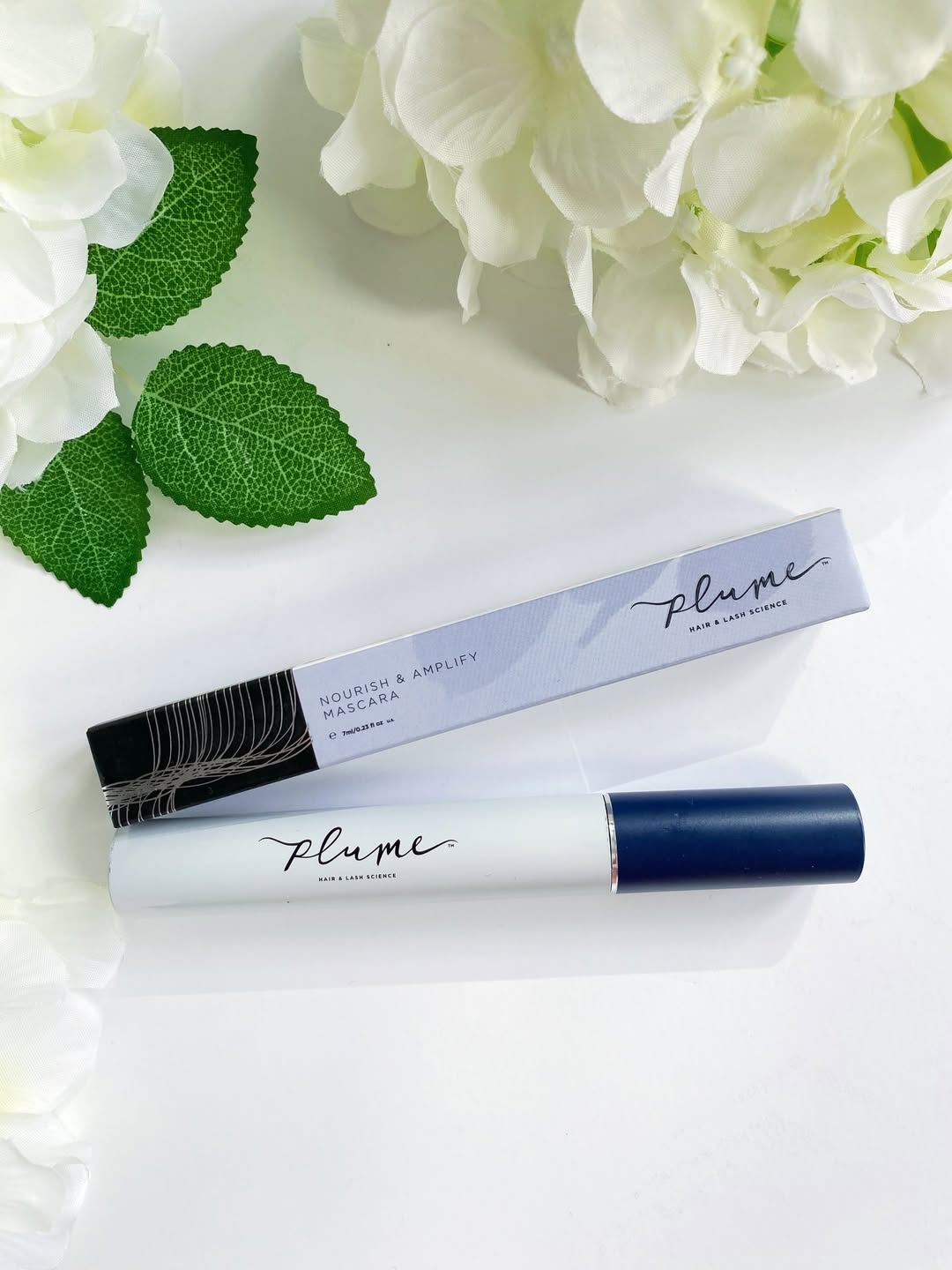 Plume Organic Mascara review