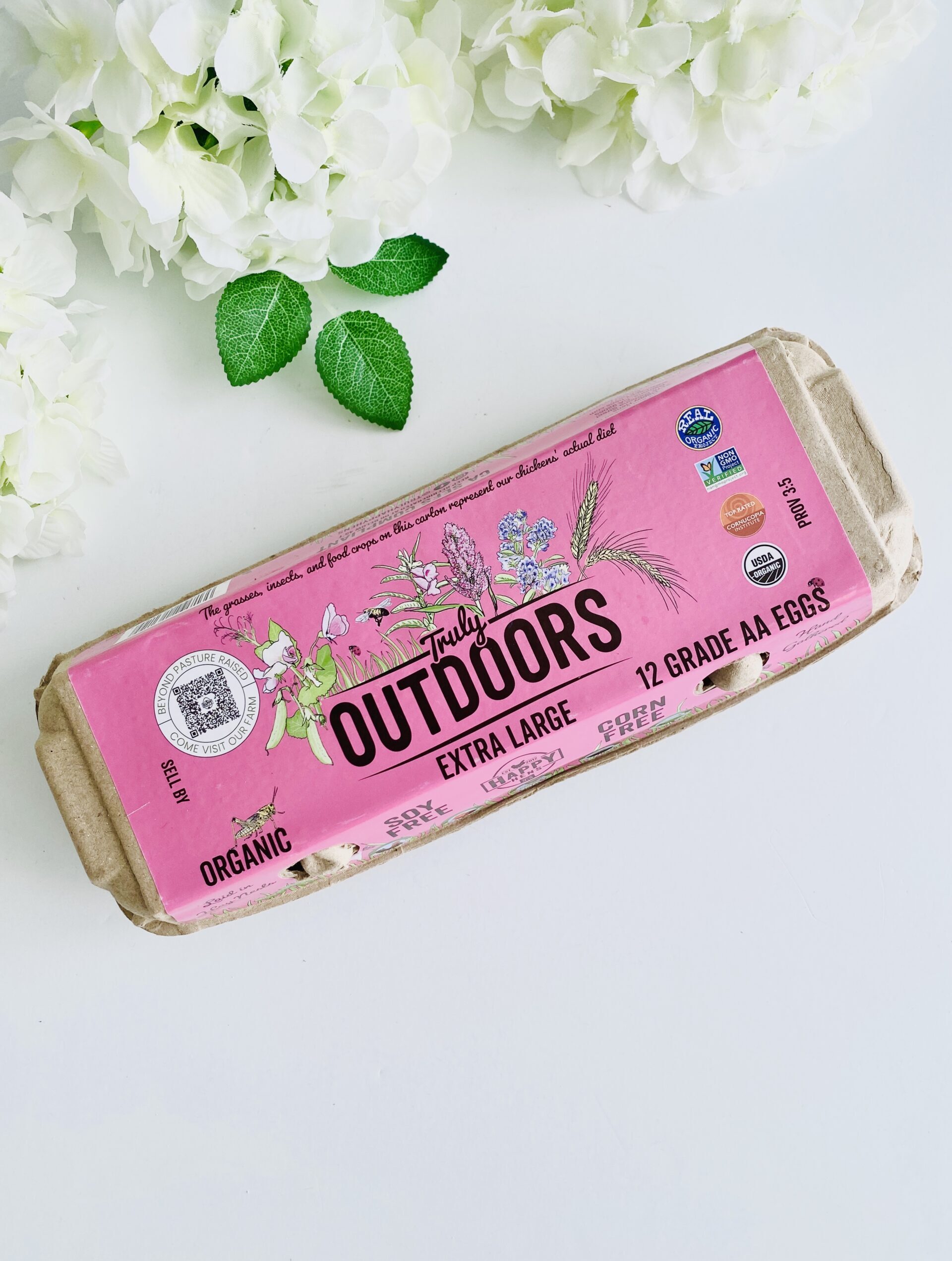 Happy Hens organic, Soy-free, Corn-Free, pasture raised eggs