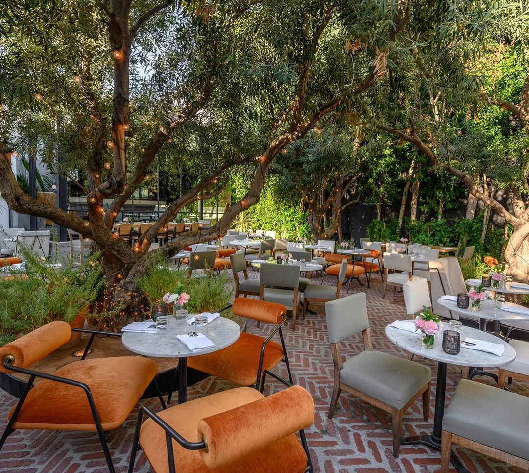 Laurel Hardware organic restaurant