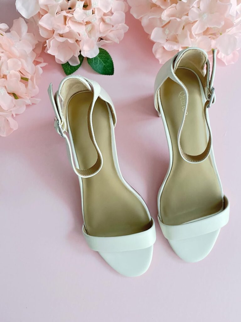 Quince non-toxic leather sandals review