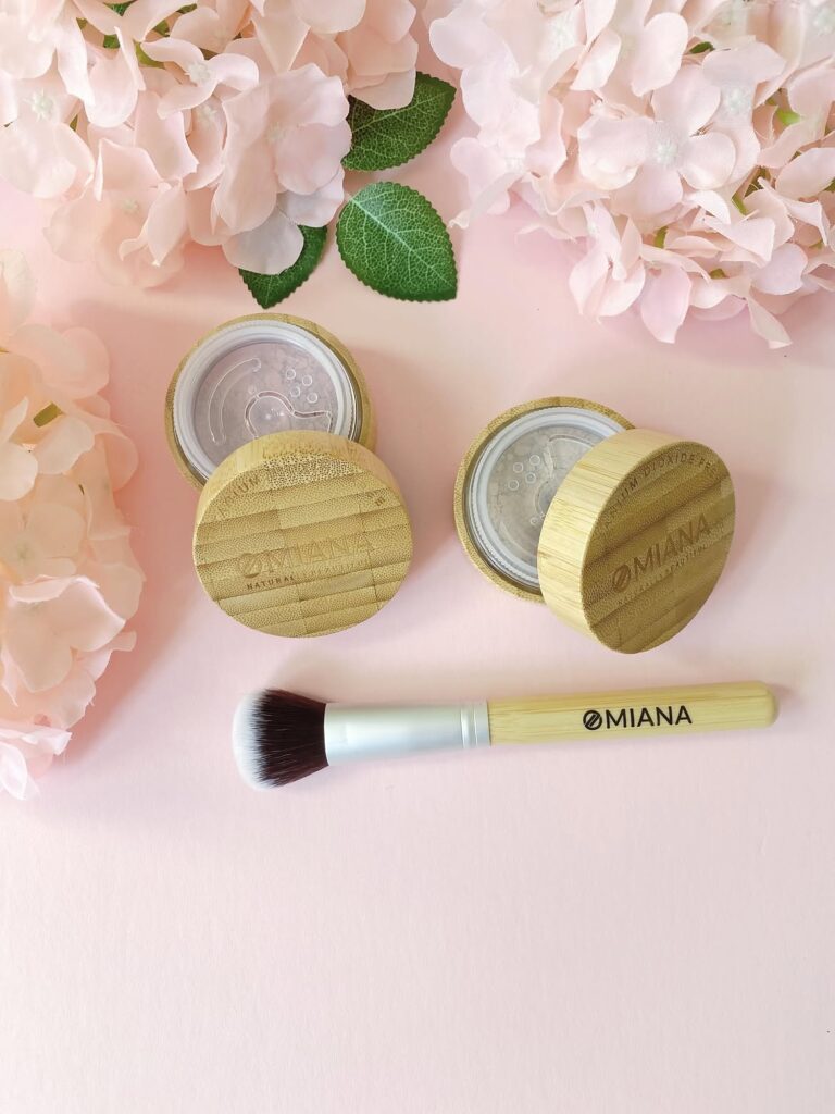 Omiana Organic Foundation Makeup, titanium dioxide-free
