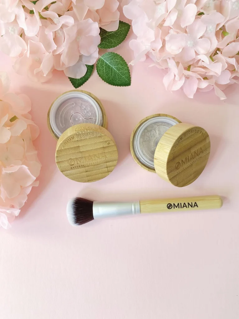 Omiana Organic Foundation Makeup, titanium dioxide-free