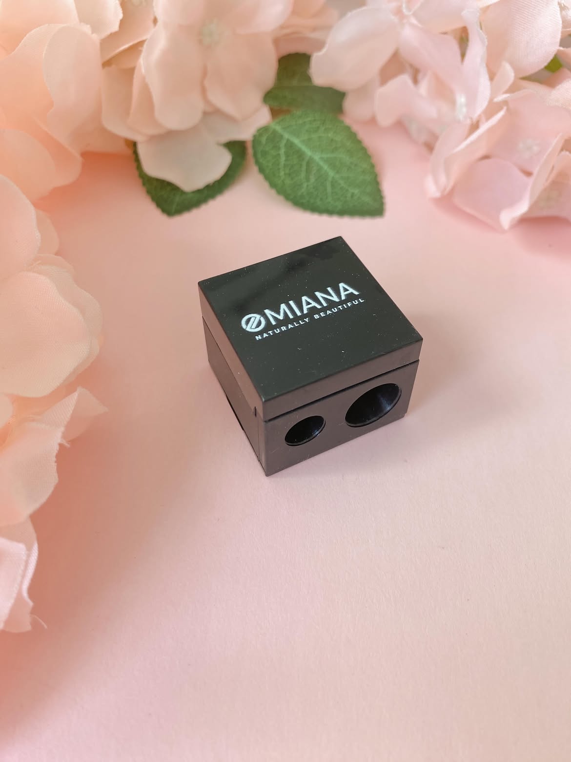 Omiana Pencil Sharpener review